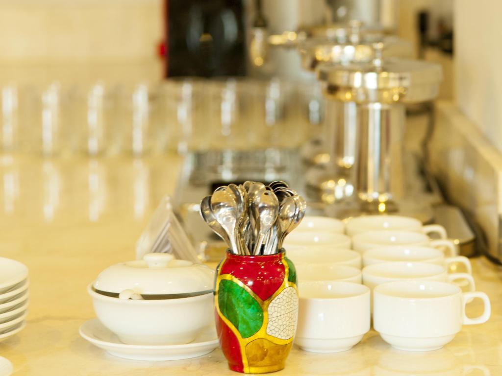 Sen Hotel - Managed By Sen Hotel Group Hanoi Esterno foto