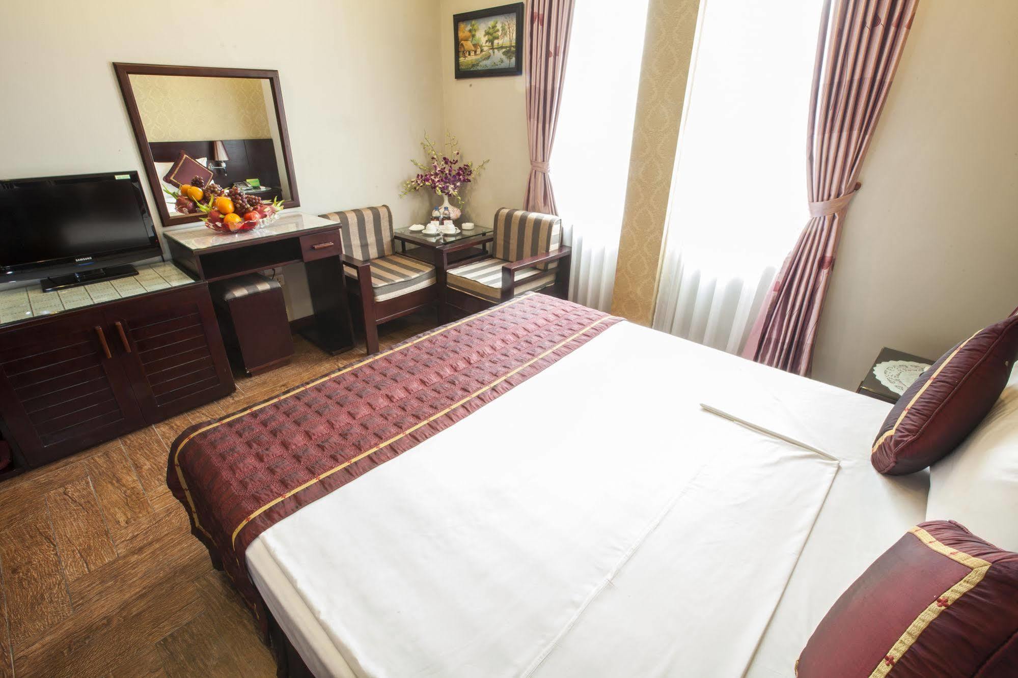 Sen Hotel - Managed By Sen Hotel Group Hanoi Esterno foto